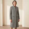 Cappotto donna lungo in lana in Bianco e nero, vista frontale