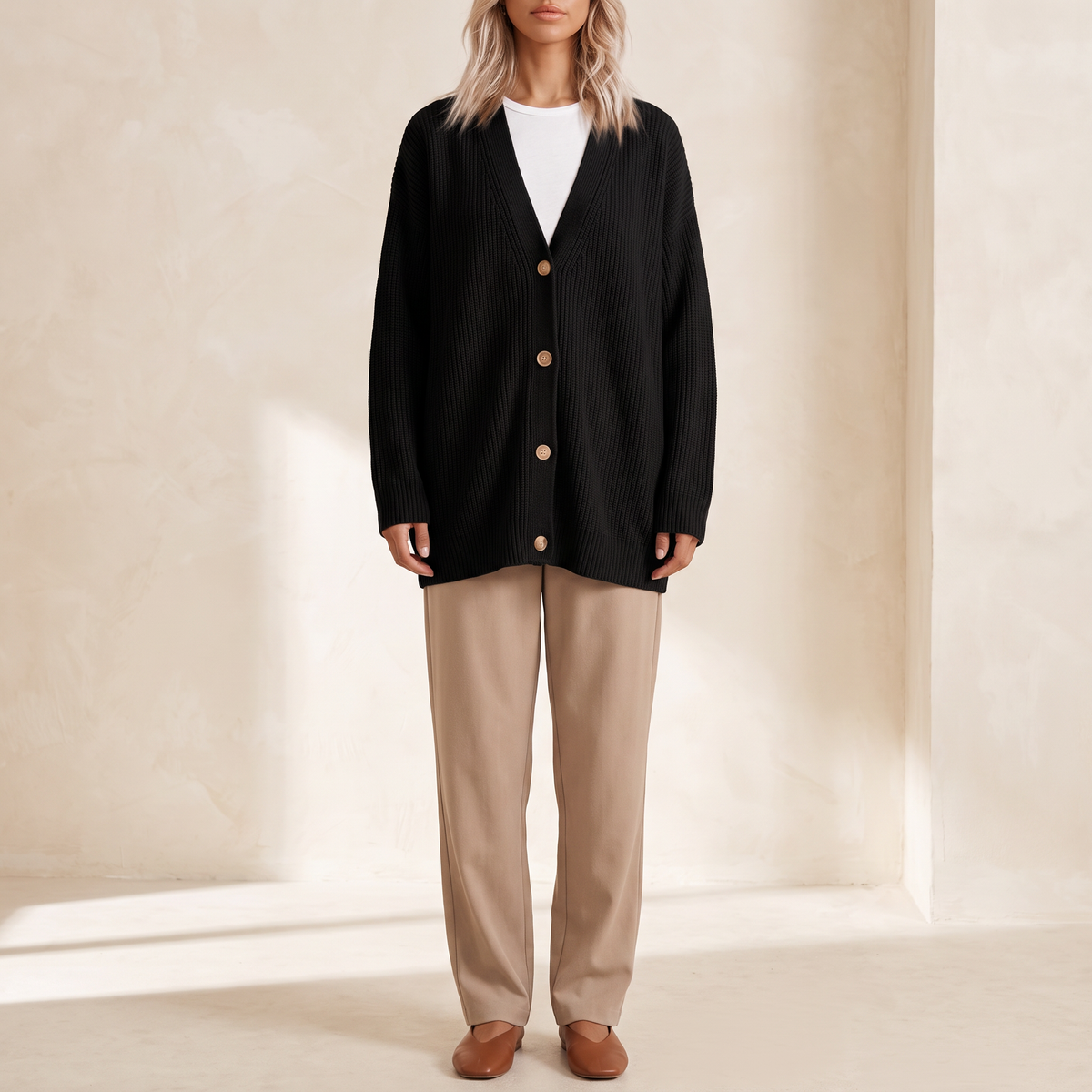 Cardigan donna oversize a coste in nero, vista intera