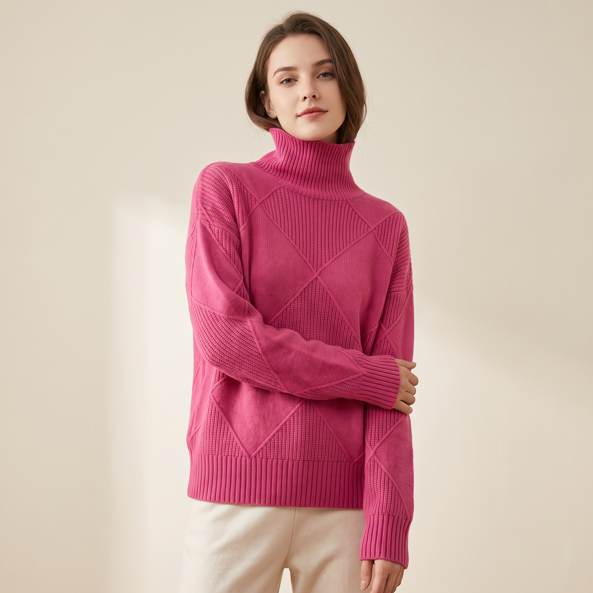 Dolcevita donna con motivo argyle rosa, vista frontale