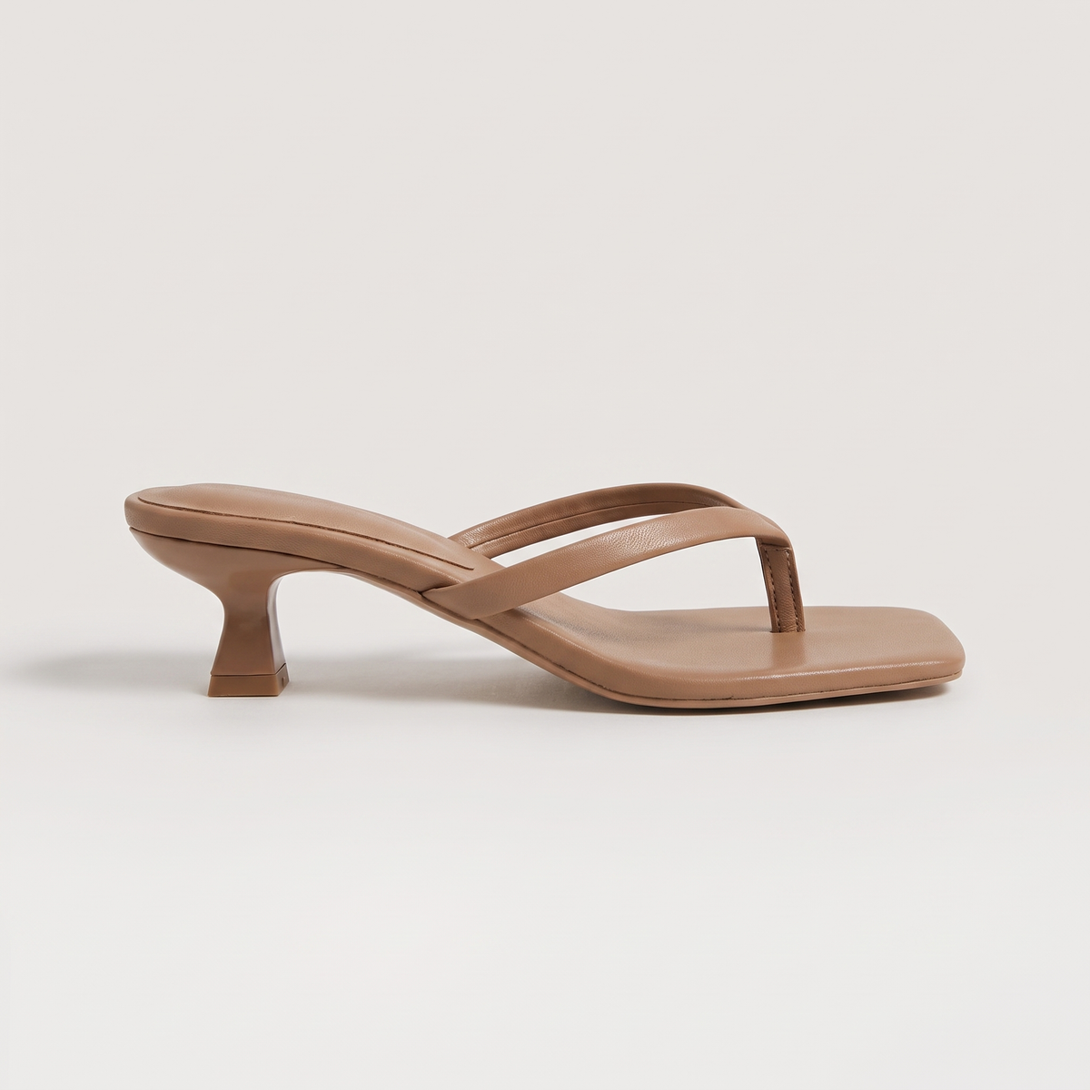 Sandali donna kitten heel nel colore Kaki
