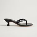 Sandali donna kitten heel neri con fascette incrociate, vista frontale
