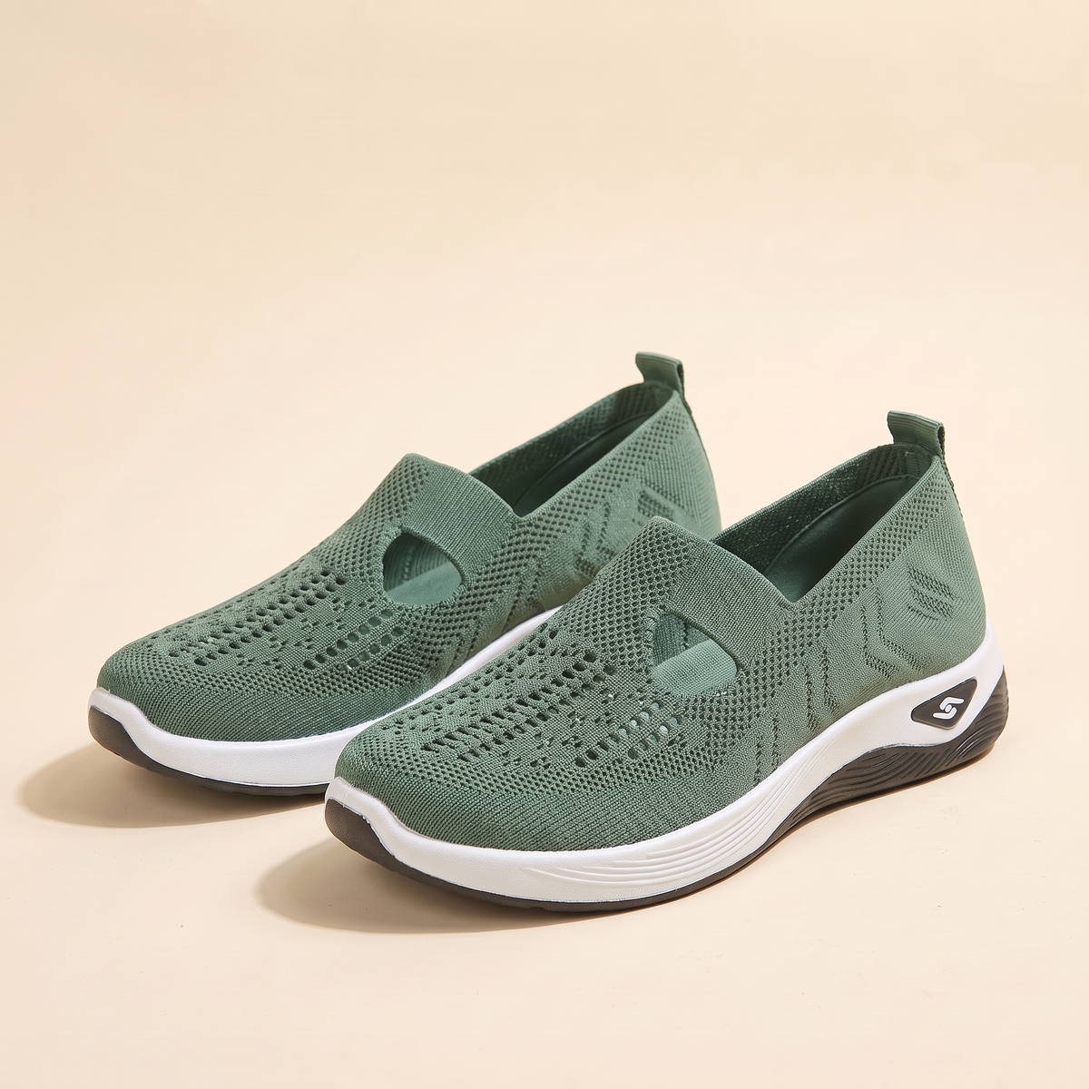 Scarpe donna slip-on in maglia nel colore Verde